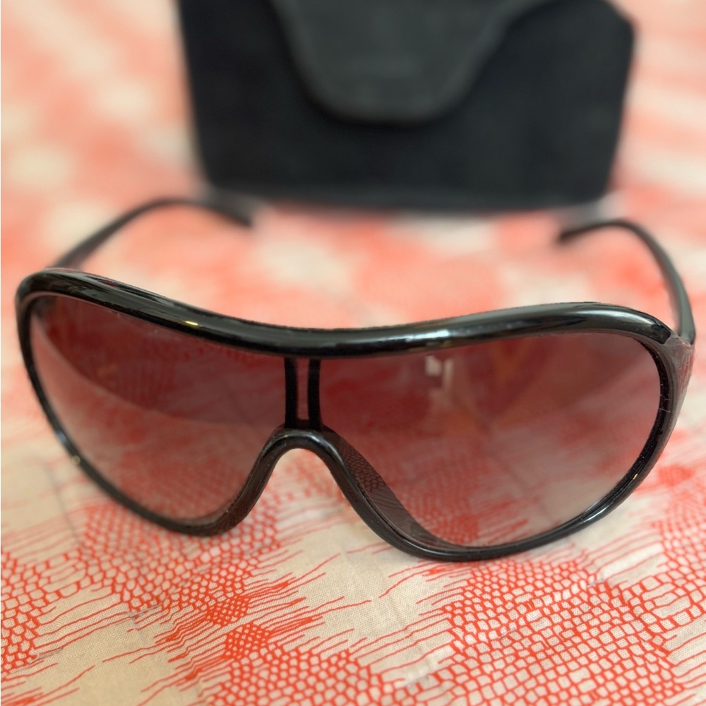 Infinit.la Black Sunglasses
